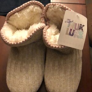 NTW mukluks size M